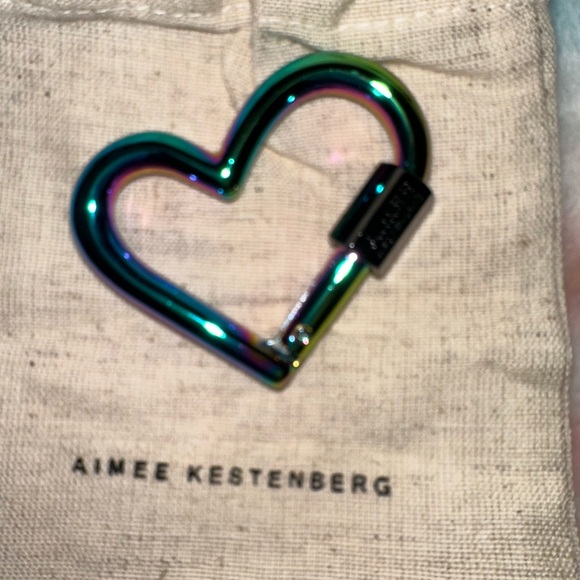 It’s a Love Thing Oil Slick Iridescent Key FOB bag clip/charm - Picture 8 of 10